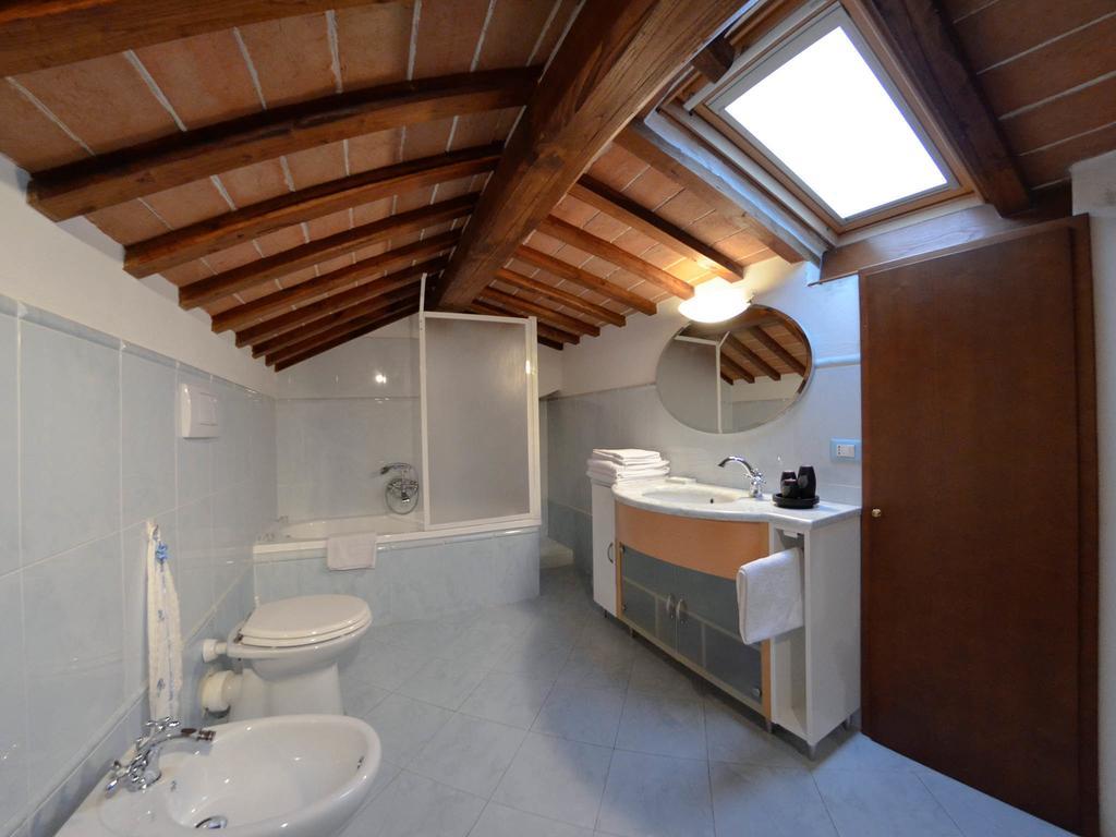 Casa Ambra Aparthotel Cortona Cameră foto